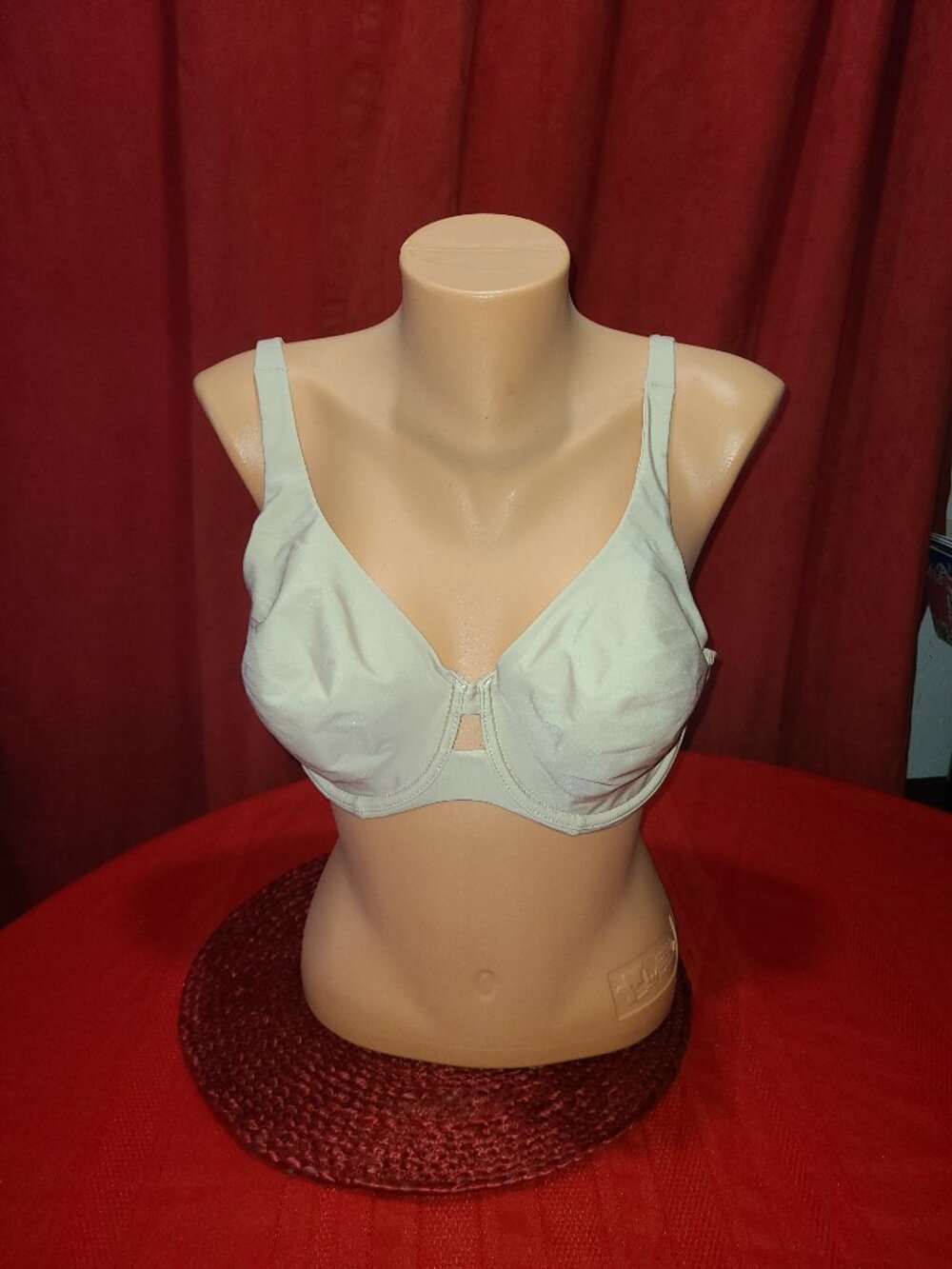 Wacoal Bra 36D 855280 First Instinct Bra by Wacoal Beige Unlined Underwire